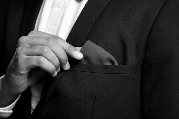 Découvrez notre sélection de Tenues et Uniformes pour vos Hôtes et Hôtesses, adaptée à l’Image et à l’univers de votre Événement.